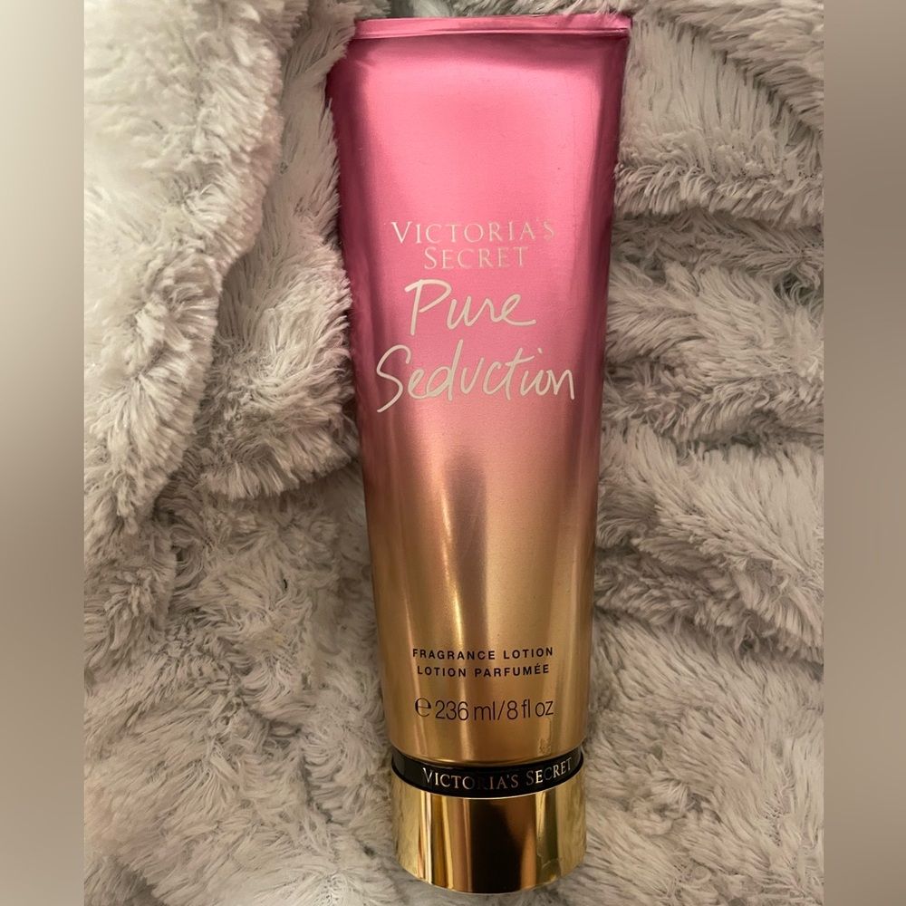 COPY- Pure Seduction💋NEW/Sealed Victoria’s Secret Fragrance Lotion